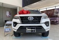 Toyota Fortuner 2022 - Giao ngay tháng 8 đủ màu và đủ phiên bản máy dầu giá 1 tỷ 15 tr tại Lâm Đồng