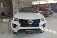 Toyota Fortuner 2022 - Giao ngay tháng 8 đủ màu và đủ phiên bản máy dầu giá 1 tỷ 107 tr tại Kon Tum