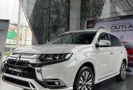 Mitsubishi Stavic 2022 - Lăn bánh chỉ từ 239 triệu giá 825 triệu tại Cần Thơ