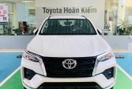 Toyota Fortuner 2022 - Giá tốt nhất miền Bắc, tặng tiền mặt khủng, sẵn xe, tư vấn phong thủy xe ra biển đẹp, giao xe tận nhà giá 1 tỷ 107 tr tại Hà Nội