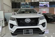 Toyota Fortuner 2022 - Siêu ưu đãi lớn nhất năm tương đương 100% lệ phí trước bạ - Giao ngay đón Tết giá 1 tỷ 107 tr tại Hải Phòng