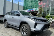 Toyota Fortuner 2022 - Xe sẵn giao ngay đủ màu giá 1 tỷ 219 tr tại Đồng Nai
