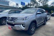 Toyota Fortuner 2019 - Máy dầu, số tự động, siêu lướt 14000km giá 967 triệu tại Tp.HCM