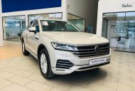Volkswagen Touareg 2022 - Hỗ trợ giấy tờ từ a-z, sẵn xe tại đại lý giá 2 tỷ 999 tr tại Bắc Ninh