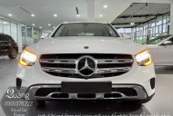 Mercedes-Benz GLC 200 2021 - Màu trắng giao ngay - Giảm 50% phí trước bạ, tiết kiệm 127 triệu giá 2 tỷ 99 tr tại Tp.HCM
