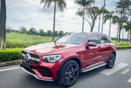 Mercedes-Benz GLC 300 2020 - Tặng gói bảo dưỡng spa toàn bộ lại xe giá 2 tỷ 330 tr tại Vĩnh Phúc