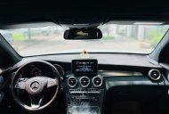 Mercedes-Benz GLC 300 2019 - Xe màu trắng giá 1 tỷ 890 tr tại Nghệ An