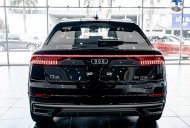 Audi Q8 2021 - Màu đen, nhập khẩu giá 4 tỷ 979 tr tại Hà Nội