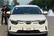 VinFast VF8 2023 - Giảm trực tiếp 150 triệu trừ vào giá xe - Áp dụng voucher Vinhomes - Ưu đãi 100% lệ phí trước bạ giá 750 triệu tại Tp.HCM