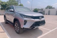 Toyota Fortuner 2022 - Tháng 12 nhiều ưu đãi giá 1 tỷ 26 tr tại Long An