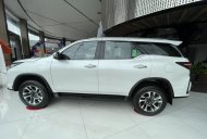Toyota Fortuner 2022 - Giao ngay - Giảm 50% thuế trước bạ - Tặng phụ kiện cao cấp giá 1 tỷ 259 tr tại Trà Vinh