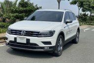 Volkswagen Tiguan 2021 - Xe demo công ty, giữ kỹ ít đi giá 1 tỷ 590 tr tại Tp.HCM