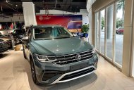 Volkswagen Tiguan 2023 - Màu cực đẹp - Sẵn xe - Cực nhiều ưu đãi trong T4 giá 1 tỷ 999 tr tại Hà Nội