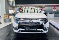 Mitsubishi Outlander 2023 - Giá tốt nhất - Nhiều ưu đãi và quà tặng giá trị giá 825 triệu tại Hà Nội