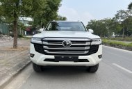 Toyota Land Cruiser LC300 2023 - XE GIAO NGAY Toyota Landcruiser LC300 Mua trắng xe sản xuất năm 2023 nhập mới 100% giá 5 tỷ 140 tr tại Hà Nội