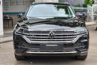 Volkswagen Touareg 2023 - Màu đen Grenadilla, nội thất kem duy nhất tại Vw Sài Gòn có sẵn giao trong tháng 5 - MS Minh Thư giá 3 tỷ 499 tr tại Tp.HCM