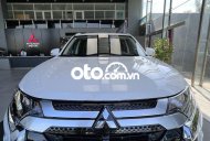 Mitsubishi Outlander  CVT Premium hỗ trợ 100% trước bạ 2023 - Outlander CVT Premium hỗ trợ 100% trước bạ giá 950 triệu tại Tp.HCM