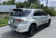 Toyota Fortuner Bán  2016 Dầu . số sàn 2016 - Bán Fortuner 2016 Dầu . số sàn giá 565 triệu tại Vĩnh Long