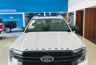 Ford Everest 2023 - Everest TiTanium 2 cầu 4x4, đủ màu, đủ phiên bản giao ngay, ưu đãi tốt, hỗ trợ ngân hàng 80% tặng phụ kiện giá 1 tỷ 468 tr tại Tp.HCM