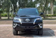 Toyota Fortuner 2019 - Chính chủ bán xe Toyota Fortuner 4x4 máy xăng sản xuất 2019 nhập khẩu. giá 799 triệu tại Hà Nội