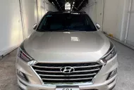 Hyundai Tucson 2020 - Hyundai Tucson 1.6 Turbo 2020, Giá bán: 696 triệu (có bớt Lộc), Ghi Vàng, nội thất Kem. giá 696 triệu tại Đồng Nai