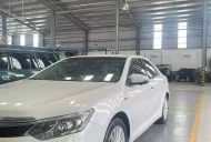 Toyota Camry 2018 - Chính chủ cần bán xe Camry 4 chỗ Đẹp  giá 620 triệu tại Đồng Nai