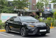 Toyota Camry 2025 - Hàng khủng Camry 2.0Q Model 2025, Dán PPF 77 tr thân vỏ, nội thất, đèn, Film Xpel 15 tr.. giá 1 tỷ 190 tr tại Hà Nội