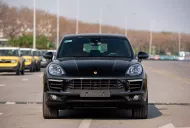 Porsche Macan 2017 - Cần bán gấp Porsche Macan đời 2017, màu đen, nhập khẩu nguyên chiếc giá 1 tỷ 750 tr tại Hà Nội