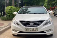 Hyundai Sonata 2010 - Em cần nhượng lại chiếc xe Hyundai Sonata Y20 , đăng ký lần đầu 31/12/2010 giá 290 triệu tại Hà Nội