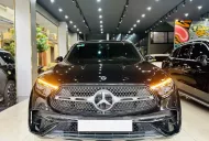 Mercedes-Benz GLC 300 4matic  2023 - Cần bán xe Mercedes 4matic đời 2023, màu đen giá 2 tỷ 299 tr tại Hà Nội