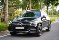 Mercedes-Benz GLC 300 AMG 2021 - Cần bán gấp Mercedes AMG đời 2021, màu đen, xe nhập giá 1 tỷ 579 tr tại Hà Nội