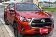 Toyota Hilux 2.4E AT 2021 giá 640 triệu tại Tp.HCM