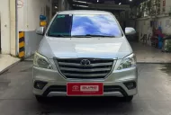 Toyota Innova 2.0E 2015 giá 330 triệu tại Tp.HCM