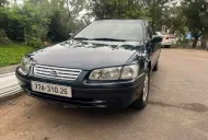 Toyota Camry 1999 - Chính chủ cần bán xe Camry 2.2 xăng nhớt là đi giá 100 triệu tại Bình Định