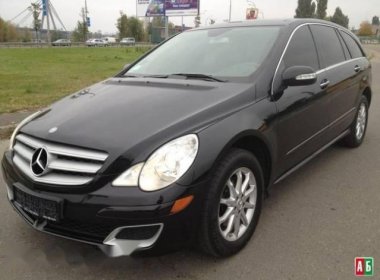 Mercedes-Benz R class  R350 2010 - Bán ô tô Mercedes R350 sản xuất 2010, dung tích động cơ 3.5L