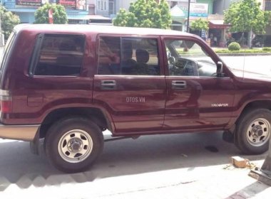 Isuzu Trooper 2001 - Bán Isuzu Trooper đời 2001, màu đỏ giá cạnh tranh