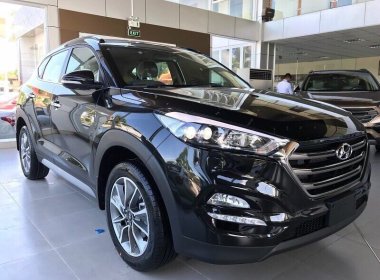 Hyundai Tucson   CRDI 2017 - Bán xe Hyundai Tucson máy dầu CRDI sx 2017, màu đen