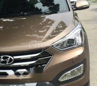 Hyundai Santa Fe 2015 - Bán xe Hyundai Santa Fe năm sản xuất 2015, màu nâu  