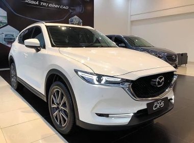 Mazda CX 5 Deluxe 2019 - Bán gấp chiếc Mazda CX 5 Deluxe sản xuất năm 2019, màu trắng, giá tốt
