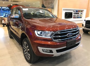 Ford Everest 2019 - Bán giảm giá sốc cuối năm chiếc xe Ford Everest Titanium 2.0L AT, sản xuất 2020, nhập khẩu nguyên chiếc