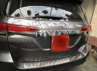 Toyota Fortuner 2017 - Cần bán xe fortuner 2017 đổi xe mới , xe mới 95%.