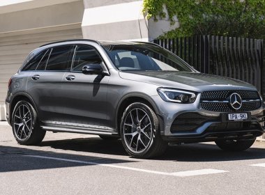 Mercedes-Benz GLC-Class 2020 - Mua xe trả góp lãi suất thấp - Giao dịch nhanh với chiếc Mercedes-Benz GLC 300 4Matic, đời 2020