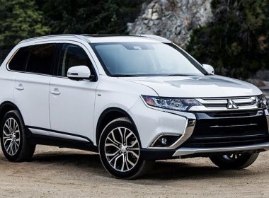 Mitsubishi Outlander 2020 - Ưu đãi giảm giá sâu với chiếc Mitsubishi Outlander CVT sản xuất 2020, giao nhanh