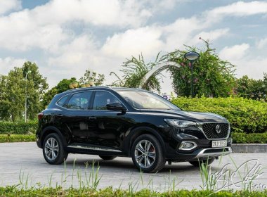 MG ZS 2020 - Cần bán MG ZS HS 2.0 trophy sản xuất 2020, màu đen, nhập khẩu