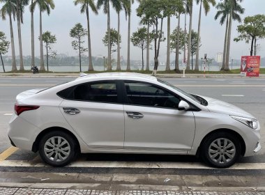 Hyundai Accent 2019 - Cần bán lại xe Hyundai Accent 1.4 MT tiêu chuẩn năm 2019, màu trắng, giá tốt