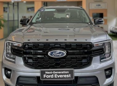 Ford Everest 2022 - Giá 1 tỷ 166tr, nhanh tay liên hệ