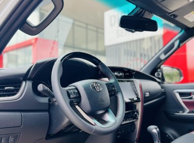 Toyota Fortuner 2022 - Giá 1 tỷ 015 triệu - Tặng gói bảo hành 2 năm - Hỗ trợ trả góp 80%