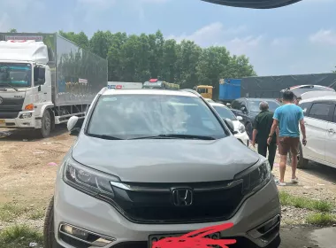 Honda CR V 2015 - Cần bán xe Honda CR V 2015 2.4 AT Tự Động 